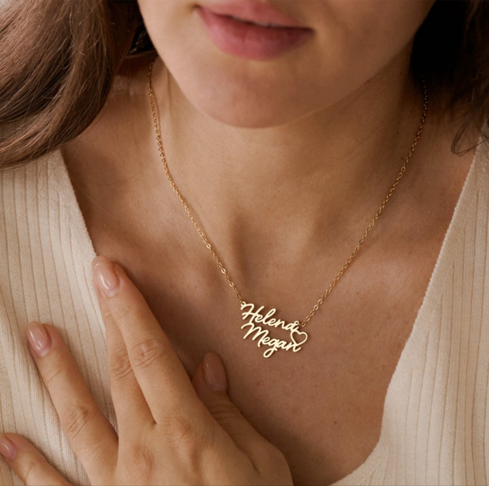 Customizable name with hollow heart design unique high-end necklace