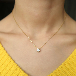 925 Sterling Silver Solitaire Box Chain Necklace